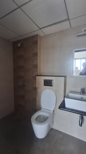 Bathroom in 1 BHK Apartment at Mahindra Roots, Kandivali East – for Sale
