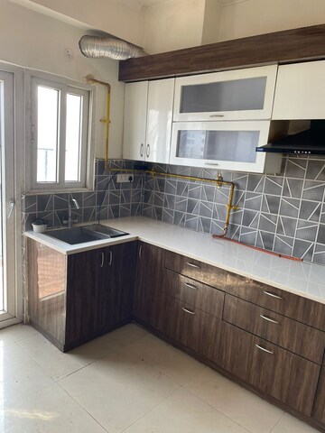 2 BHK Apartment For Sale in Antriksh Golf View, Sector 78