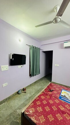 3.5 BHK + Pooja Room Apartment For Sale in M3M Merlin