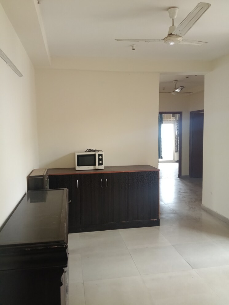 Kitchen, mahagun-mywoods 2 Bedroom 935 Sq.Ft. Apartment In Sector 16c Greater Noida Greater Noida 9634554