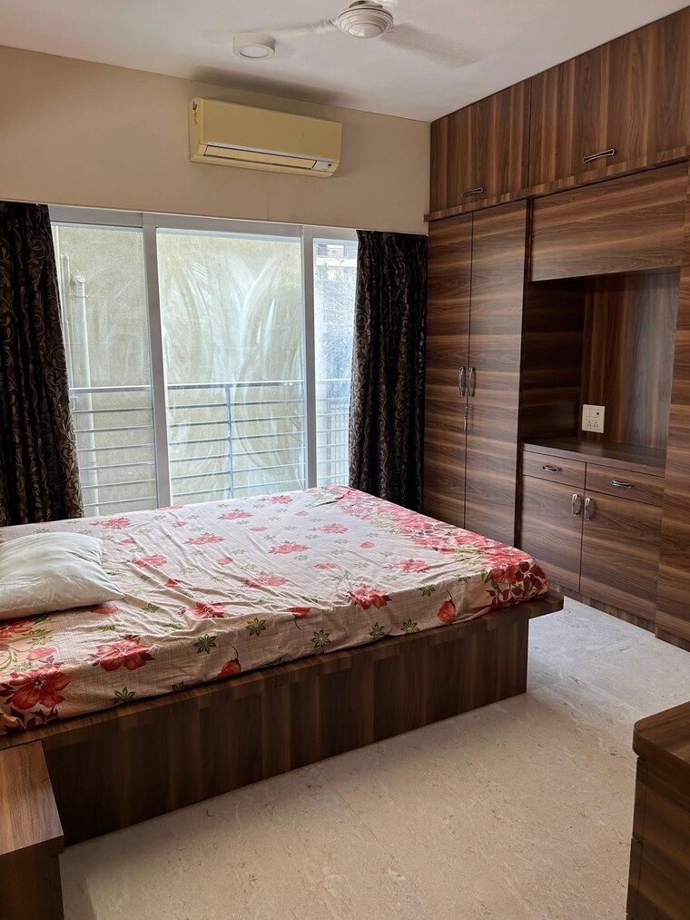 Bedroom, laxmi-niwas-khar-west 3 Bedroom 1100 Sq.Ft. Apartment In Khar West Mumbai 9634515