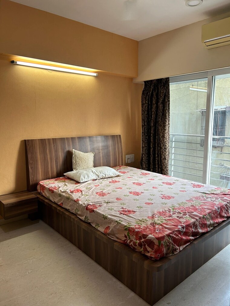 Bedroom, laxmi-niwas-khar-west 3 Bedroom 1100 Sq.Ft. Apartment In Khar West Mumbai 9634515