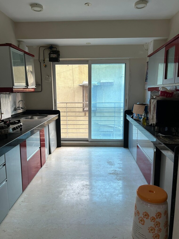 Kitchen, laxmi-niwas-khar-west 3 Bedroom 1100 Sq.Ft. Apartment In Khar West Mumbai 9634515