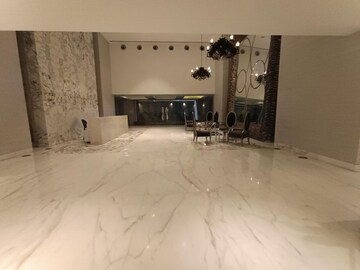 Room in 5 BHK Apartment at Lodha Trump Tower, Worli – for Sale