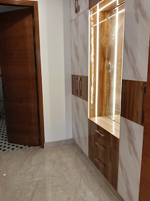 Bedroom in 6 BHK Builder Floor at Rajendra Nagar Sector 2 – for Sale