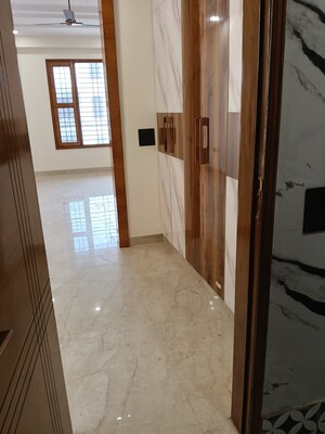 Room in 6 BHK Builder Floor at Rajendra Nagar Sector 2 – for Sale