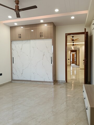 Room in 6 BHK Builder Floor at Rajendra Nagar Sector 2 – for Sale