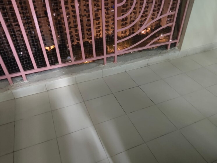 Balcony, antriksh-golf-view 3 Bedroom 1345 Sq.Ft. Apartment In Sector 78 Noida 9634583