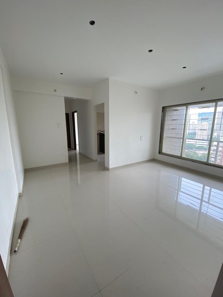 Room, shree-riddhi-siddhi-sumukh-hills 2 Bedroom 612 Sq.Ft. Apartment In Kandivali East Mumbai 9634570