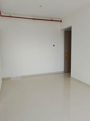 2 BHK Apartment For Rent in Wadhwa TW Gardens, Kandivali East