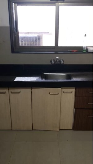 Kitchen in 3.5 BHK Apartment at Raheja Acropolis, Deonar – for Rent