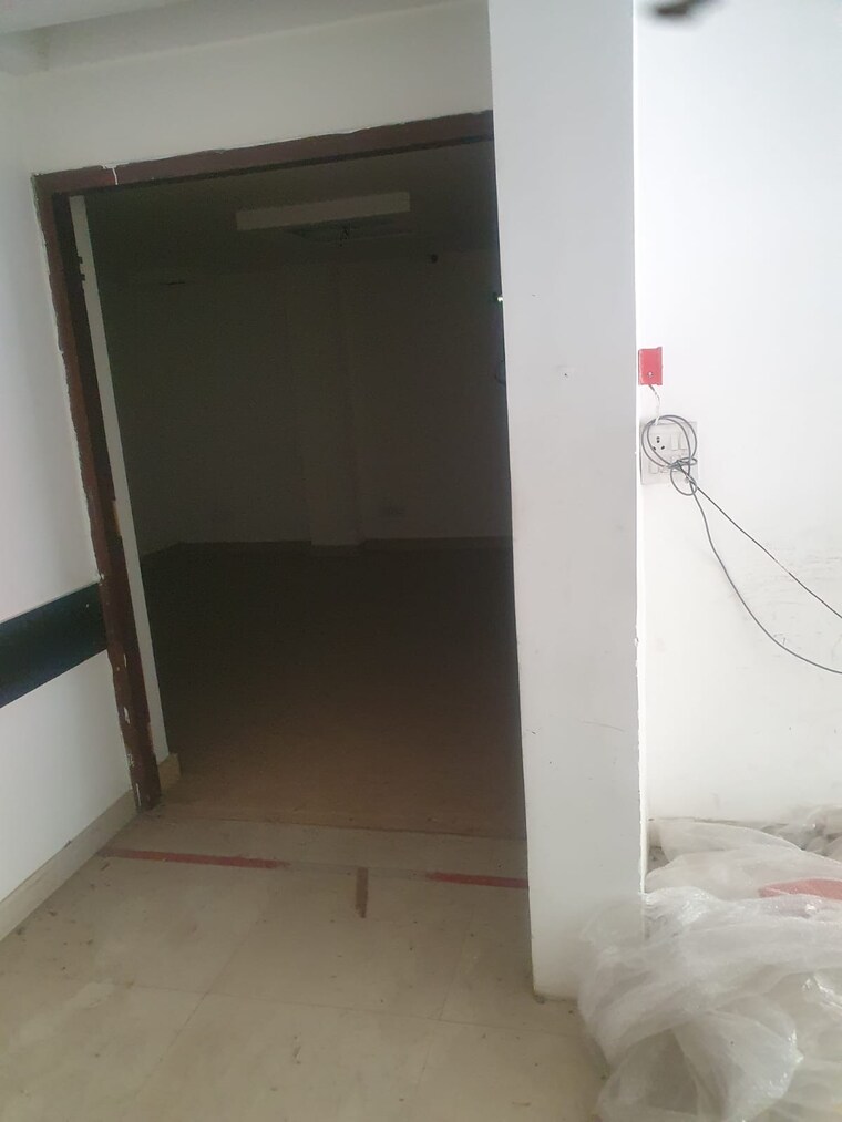 Team Area, hauz khas Commercial Office Space 1400 Sq.Ft. In Hauz Khas Delhi 9634706