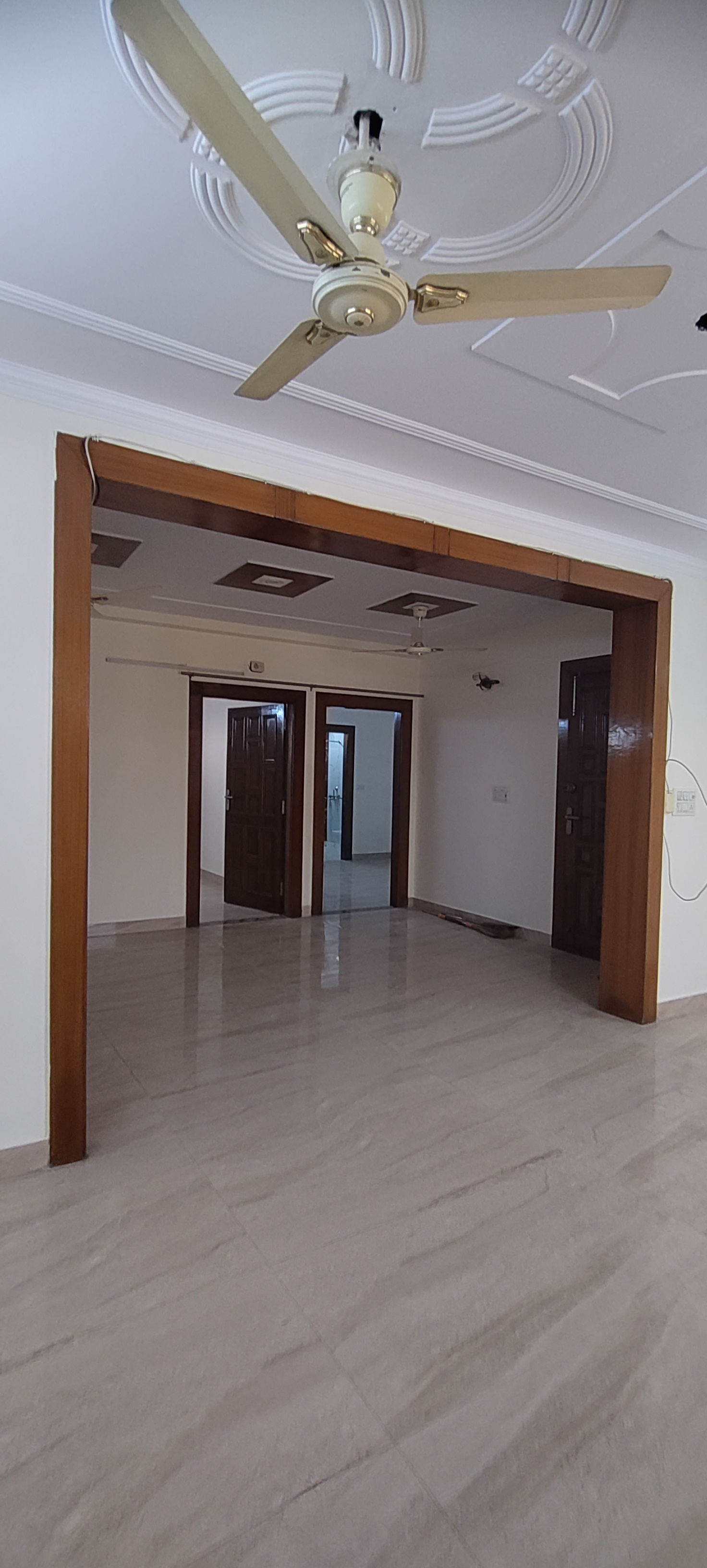 3 BHK + Pooja Room 2000 Sq.Ft. Builder Floor in Ashoka Enclave Faridabad