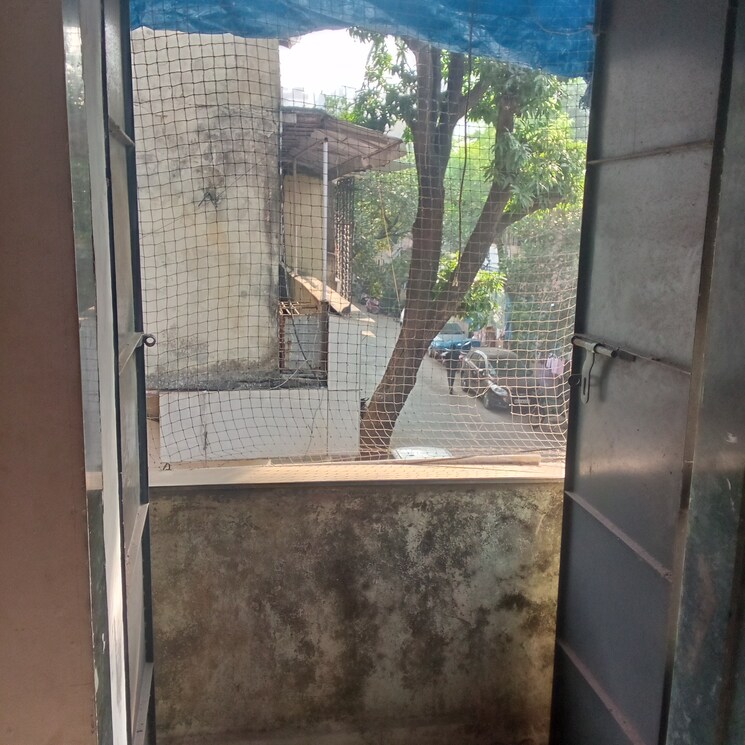 Balcony, siddharth-nagar-chs-goregaon Commercial Warehouse 4000 Sq.Yd. In Goregaon West Mumbai 9634899