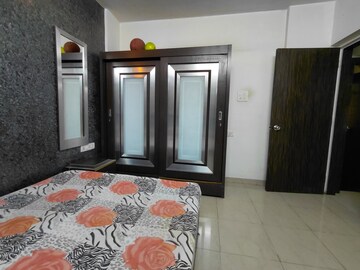 Bedroom in 1 BHK Apartment at Bhoomi Classic, Malad West – for Rent