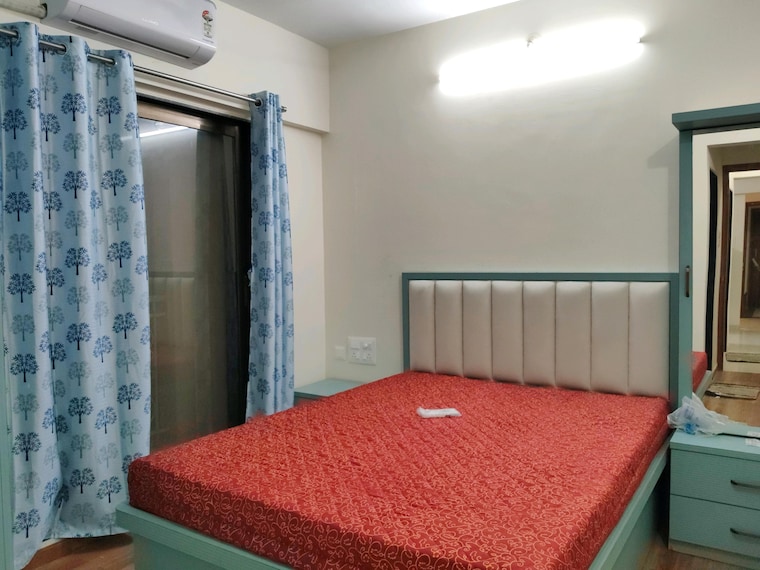 Bedroom, hiranandani-astra 1 Bedroom 750 Sq.Ft. Apartment In Ghodbunder Road Thane 9634985