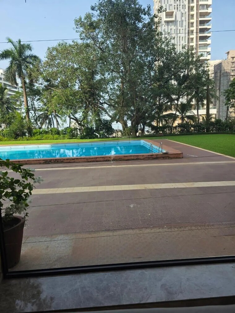 Swimming Pool, mont-blanc-malabar-hill 4 Bedroom 3200 Sq.Ft. Apartment In Malabar Hill Mumbai 9634992