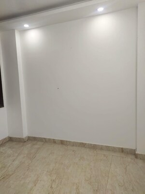 Room in 2 BHK Builder Floor at Govindpuri – for Sale
