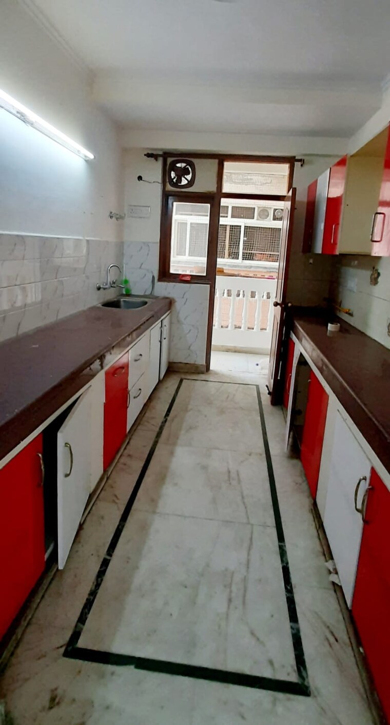 Kitchen, dwarka 3 Bedroom 1650 Sq.Ft. Apartment In Dwarka Delhi 9635105