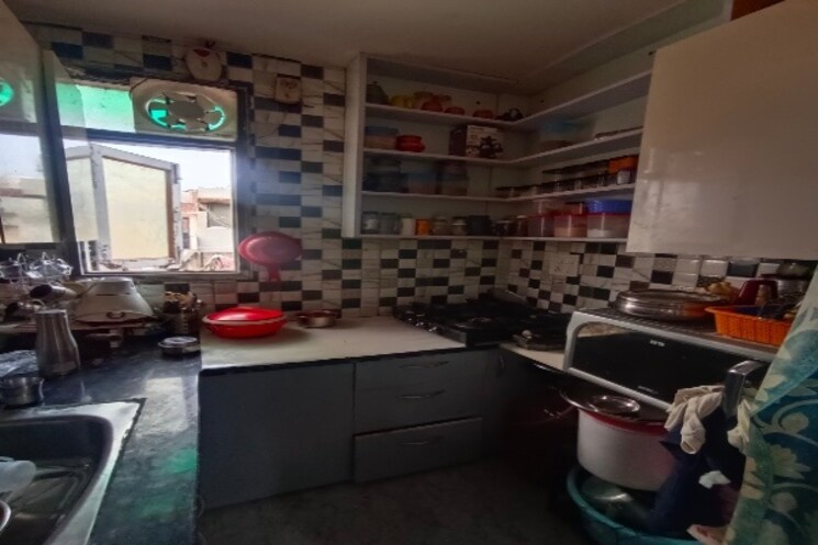 Kitchen, govindpuri 2.5 Bedroom 61 Sq.Yd. Builder Floor In Govindpuri Delhi 9635159
