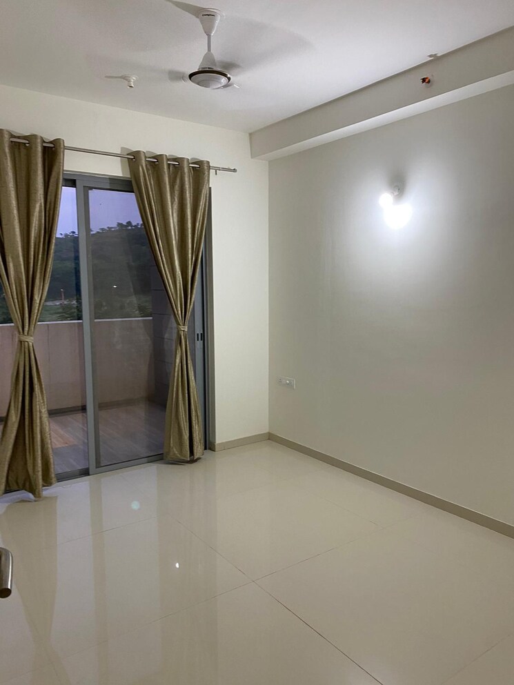 Room, kalpataru-exquisite-sierra 2 Bedroom 1000 Sq.Ft. Apartment In Wakad Pune 9635135