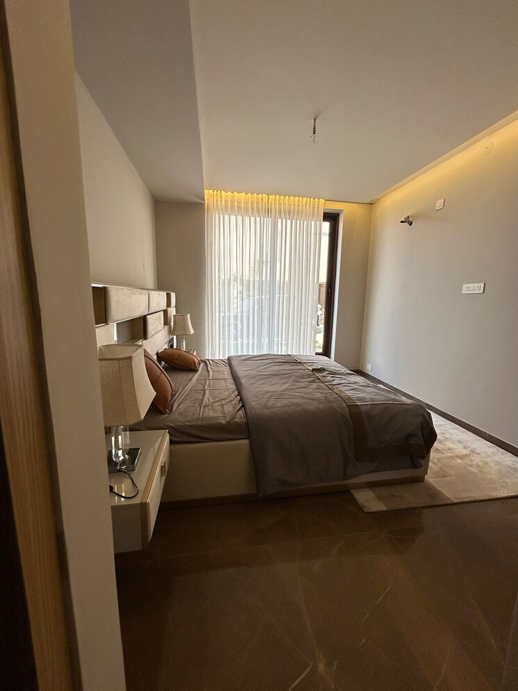 Master Bedroom, patiala road 3 Bedroom 1550 Sq.Ft. Apartment In Patiala Road Zirakpur 9635215