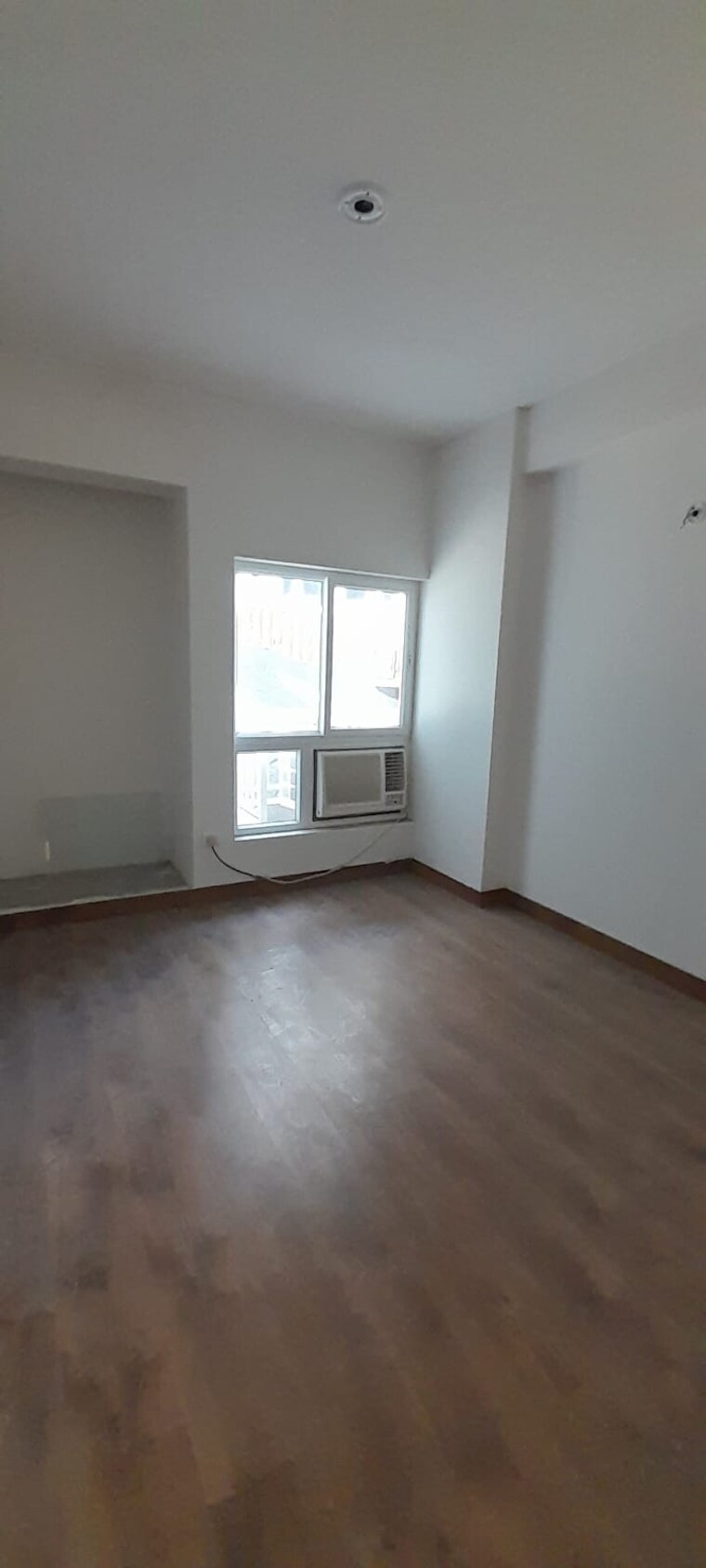 Room, silverglades-the-melia 2.5 Bedroom 1425 Sq.Ft. Apartment In Sohna Sector 35 Gurgaon 9635228