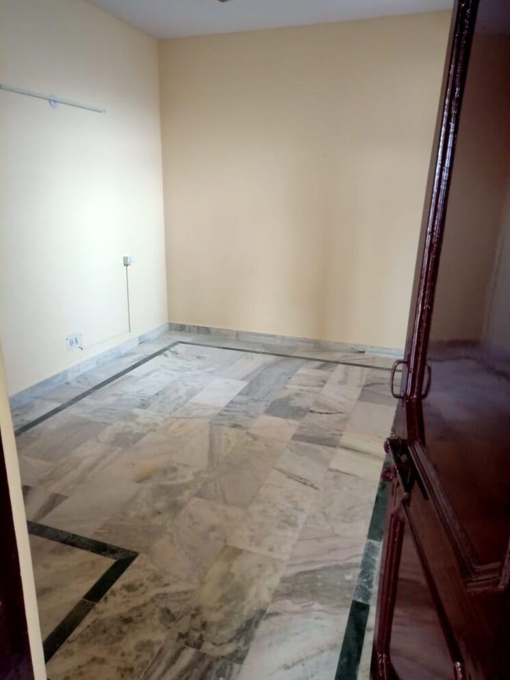 Bedroom, the-nav-sanjivan-cghs 3 Bedroom 1800 Sq.Ft. Apartment In Sector 12 Dwarka Delhi 9635178