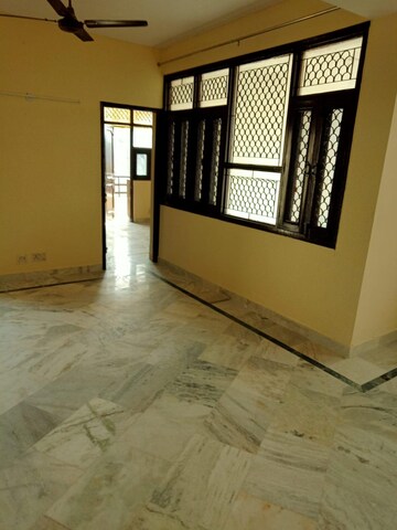 Room in 3 BHK Apartment at The Nav Sanjivan CGHS, Sector 12 Dwarka – for Rent