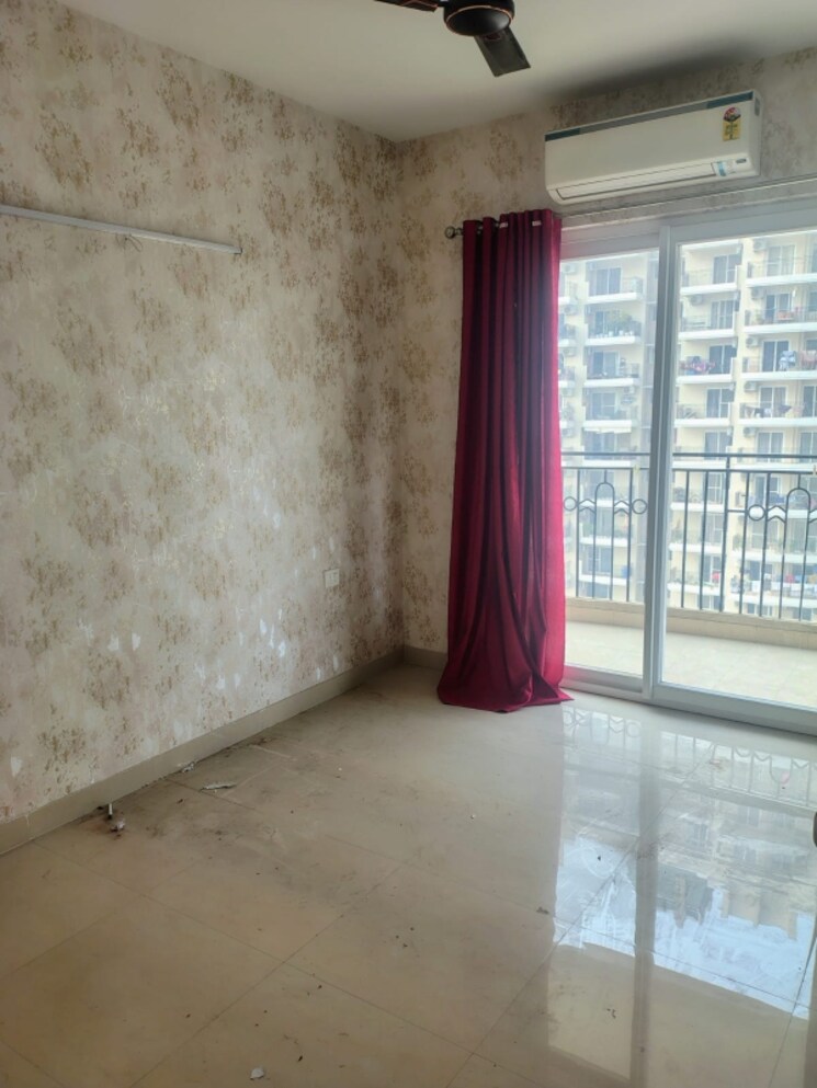 Room, prateek-grand-city 2 Bedroom 680 Sq.Ft. Apartment In Siddharth Vihar Ghaziabad 9635261