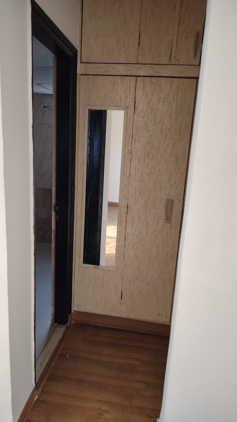 Room, amrapali-crystal-homes 3 Bedroom 1700 Sq.Ft. Apartment In Sector 76 Noida 9635275