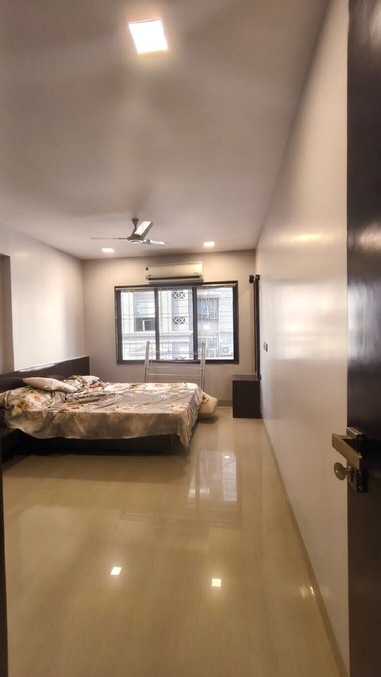 Bedroom, bandra west 2 Bedroom 700 Sq.Ft. Apartment In Bandra West Mumbai 9635267