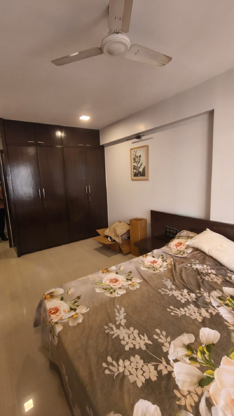 Bedroom, bandra west 2 Bedroom 700 Sq.Ft. Apartment In Bandra West Mumbai 9635267