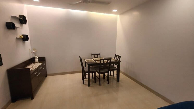 Gym, bandra west 2 Bedroom 700 Sq.Ft. Apartment In Bandra West Mumbai 9635267