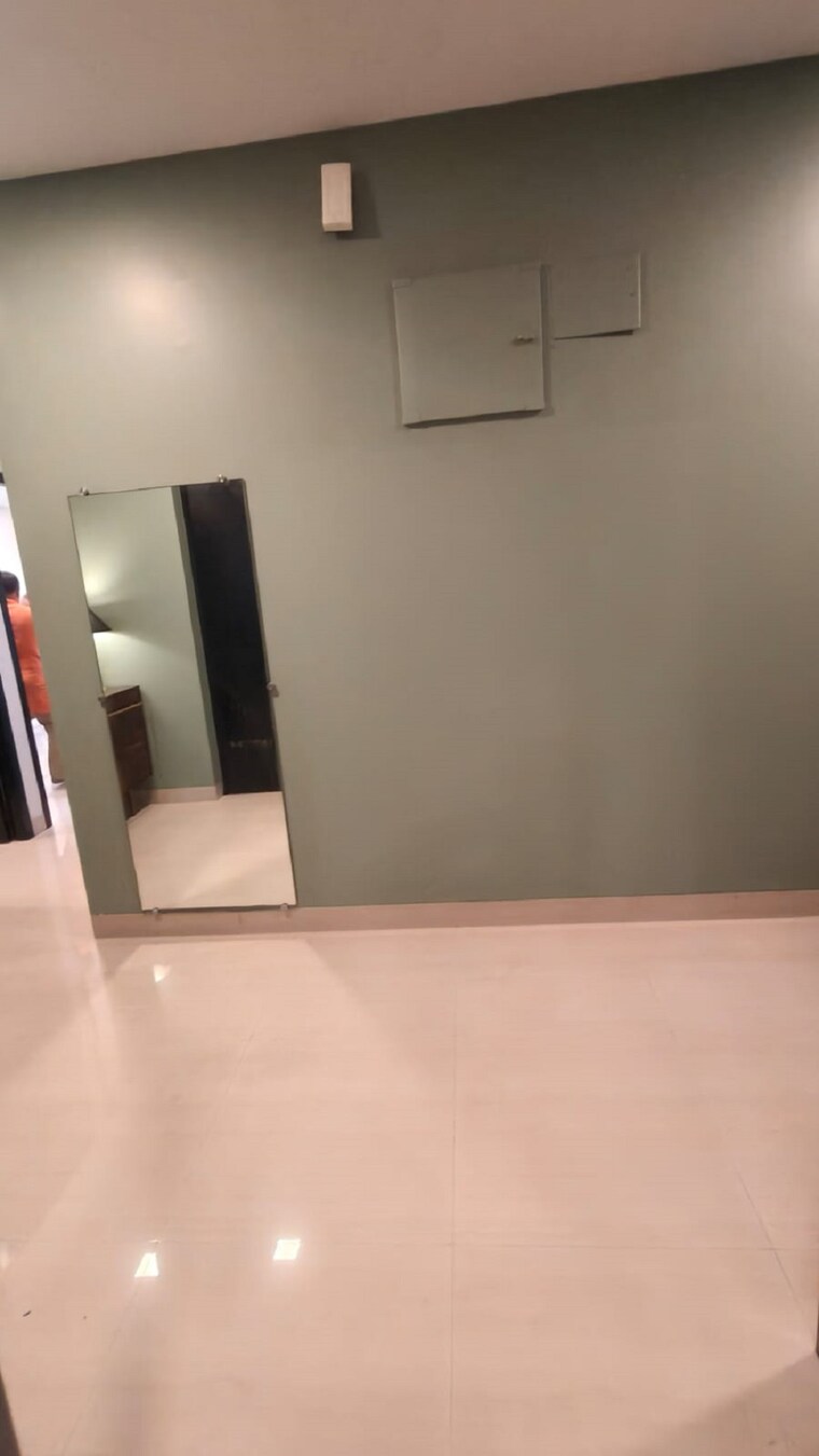undefined, bandra west 2 Bedroom 700 Sq.Ft. Apartment In Bandra West Mumbai 9635267