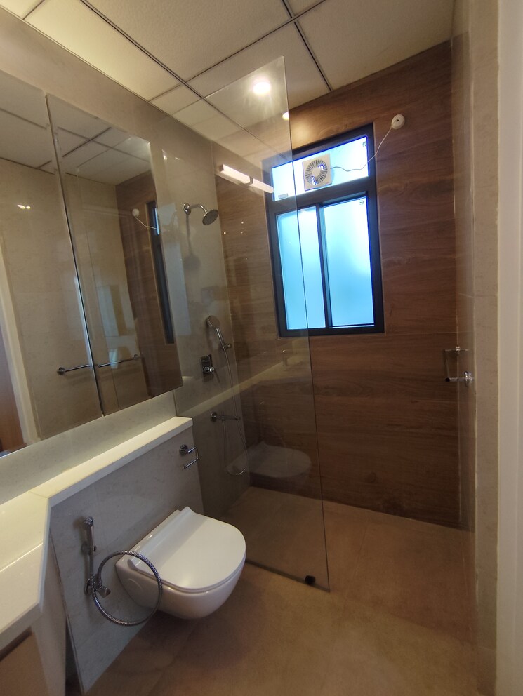 Bathroom, signature-global-daxin-vistas 2 Bedroom 1220 Sq.Ft. Builder Floor In Bhondsi Gurgaon 9635311