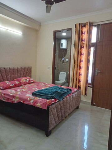 Bedroom in 1 BHK Builder Floor at Paryavaran Complex – for Rent