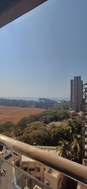 Swimming Pool in 3 BHK Apartment at Kohinoor Square Altissimo, Dadar West – for Rent