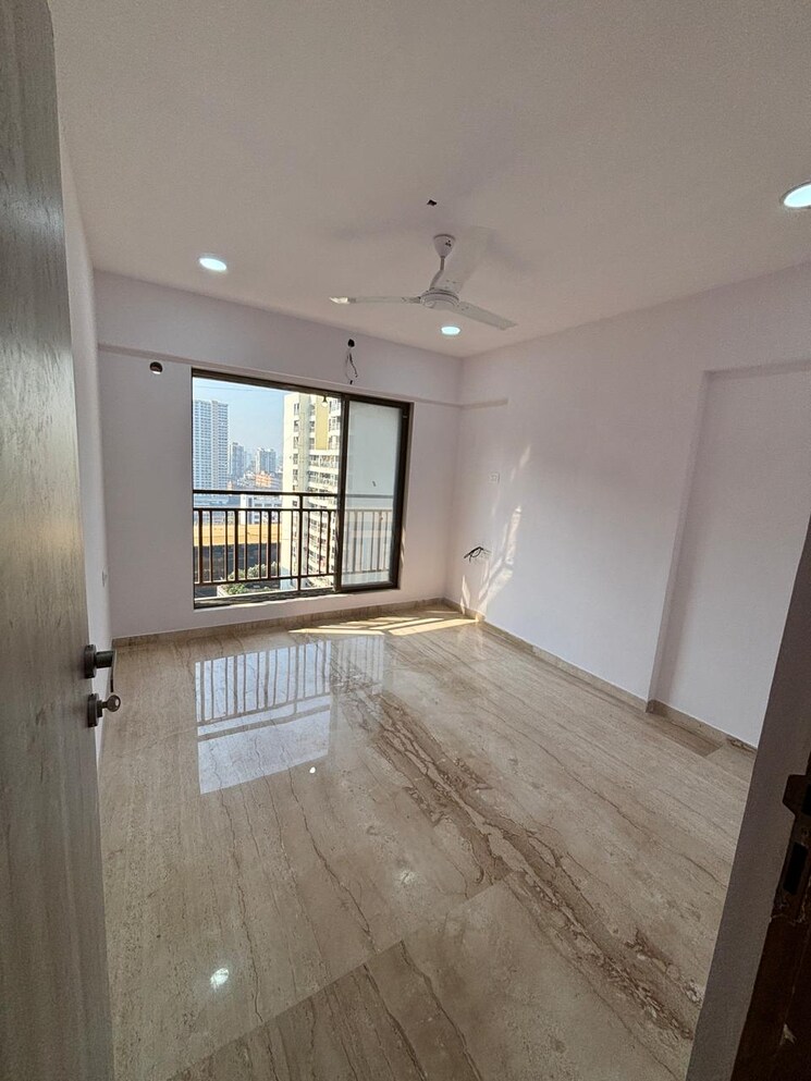 Room, zee-ashtavinayak 2 Bedroom 633 Sq.Ft. Apartment In Andheri West Mumbai 9635427