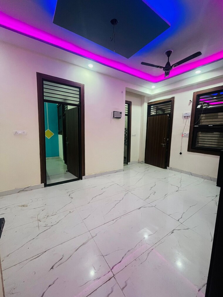 Room, sector 1 greater noida 1 Bedroom 550 Sq.Ft. Apartment In Sector 1 Greater Noida Greater Noida 9635284