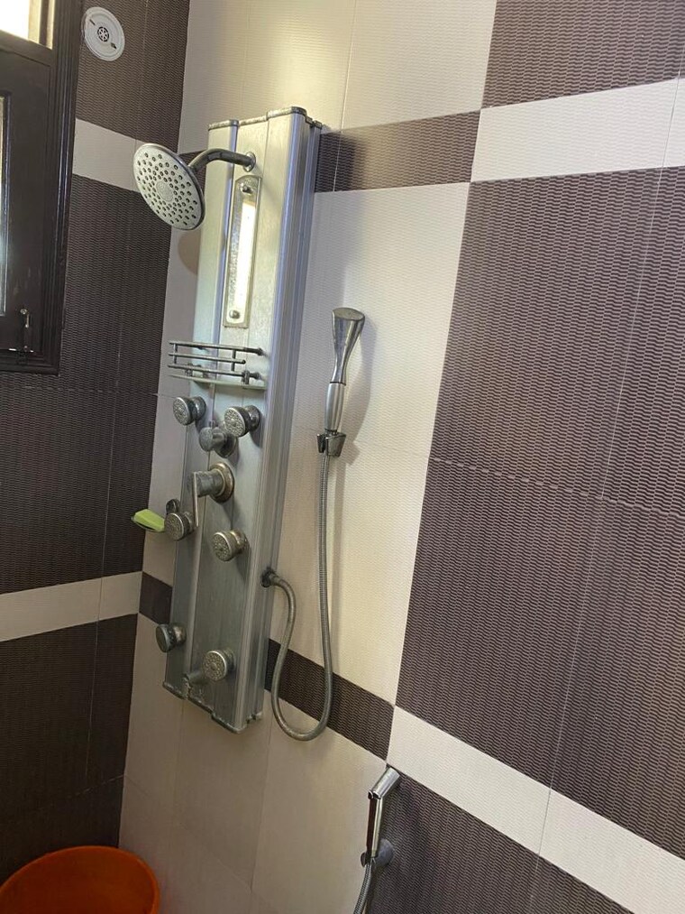 undefined, sector 13 dwarka 3 Bedroom 1650 Sq.Ft. Apartment In Sector 13 Dwarka Delhi 9635391