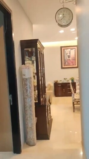Furnished Amenities in 3 BHK Apartment at Mulund West – for Sale