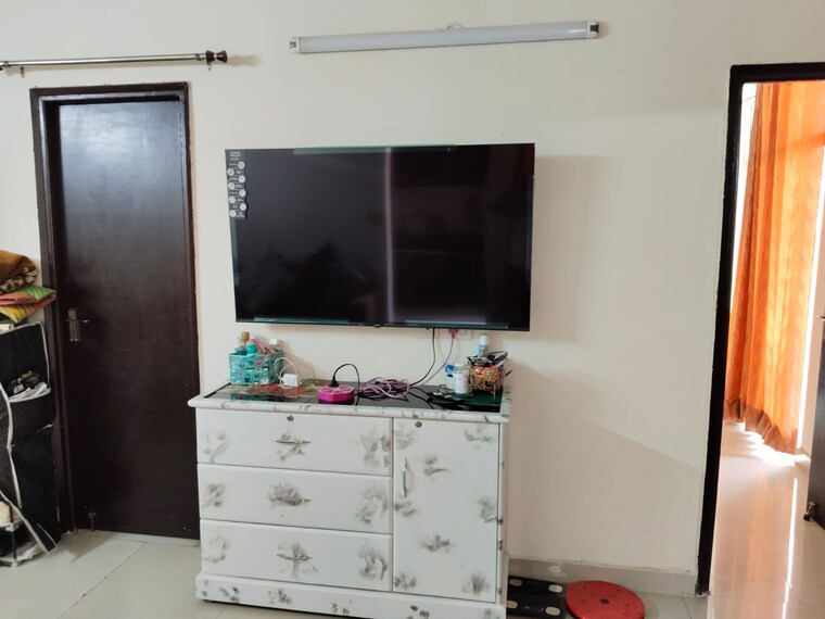 undefined, town-park-white-orchid 2 Bedroom 1097 Sq.Ft. Apartment In Sector 16c Greater Noida Greater Noida 9635334