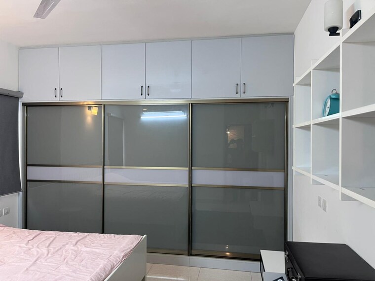 Bathroom, prestige-high-fields 4 Bedroom 2729 Sq.Ft. Apartment In Gachibowli Hyderabad 9635355