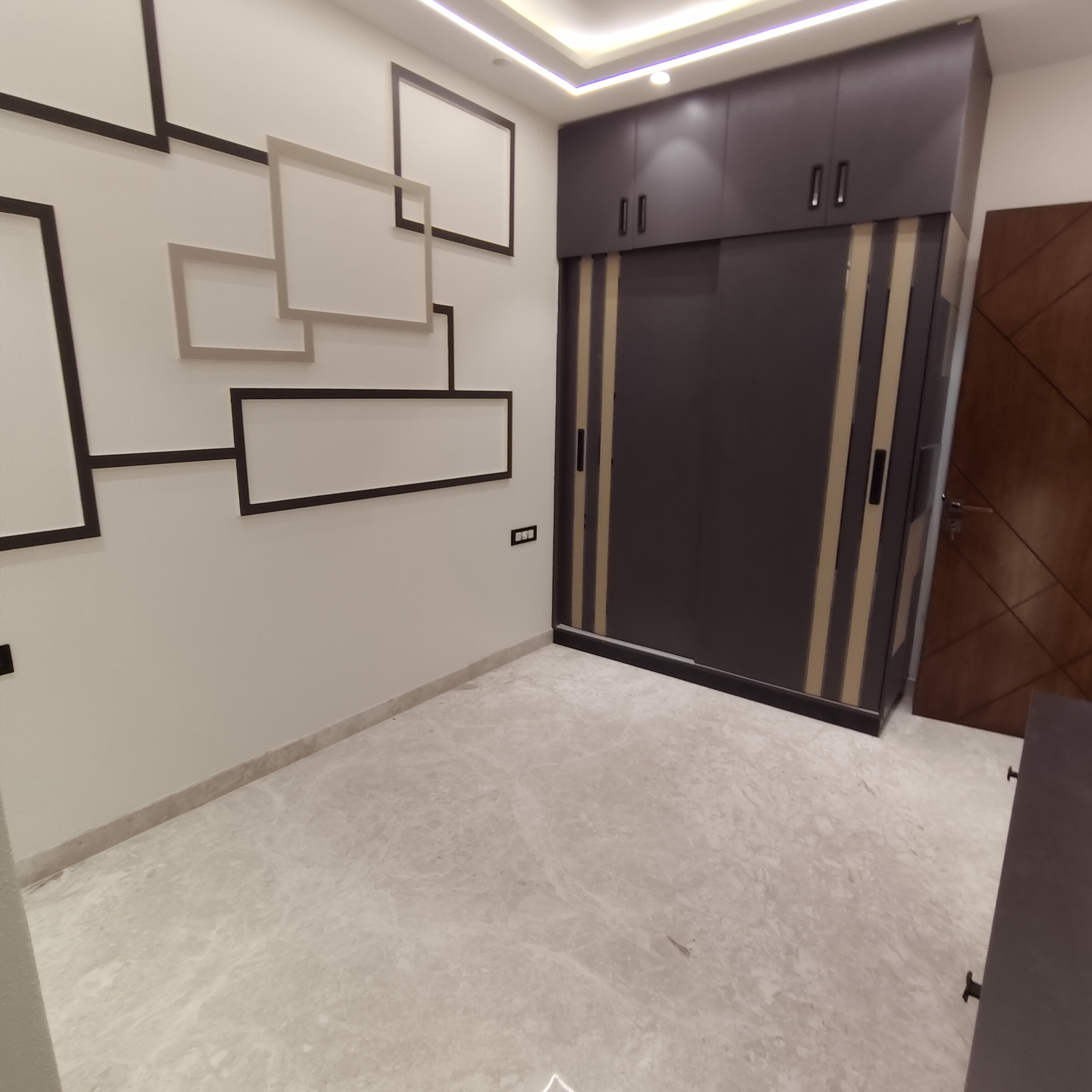 3 BHK + Pooja Room Builder Floor For Sale in Vikas Puri