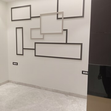 Room in 3 BHK Builder Floor at Vikas Puri – for Sale