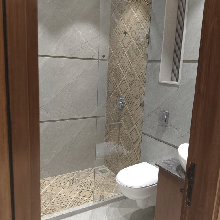 Bathroom, vikas puri 3 Bedroom 125 Sq.Yd. Builder Floor In Vikas Puri Delhi 9635486