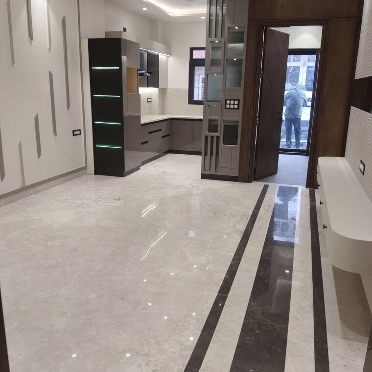 Living Room, vikas puri 3 Bedroom 125 Sq.Yd. Builder Floor In Vikas Puri Delhi 9635486