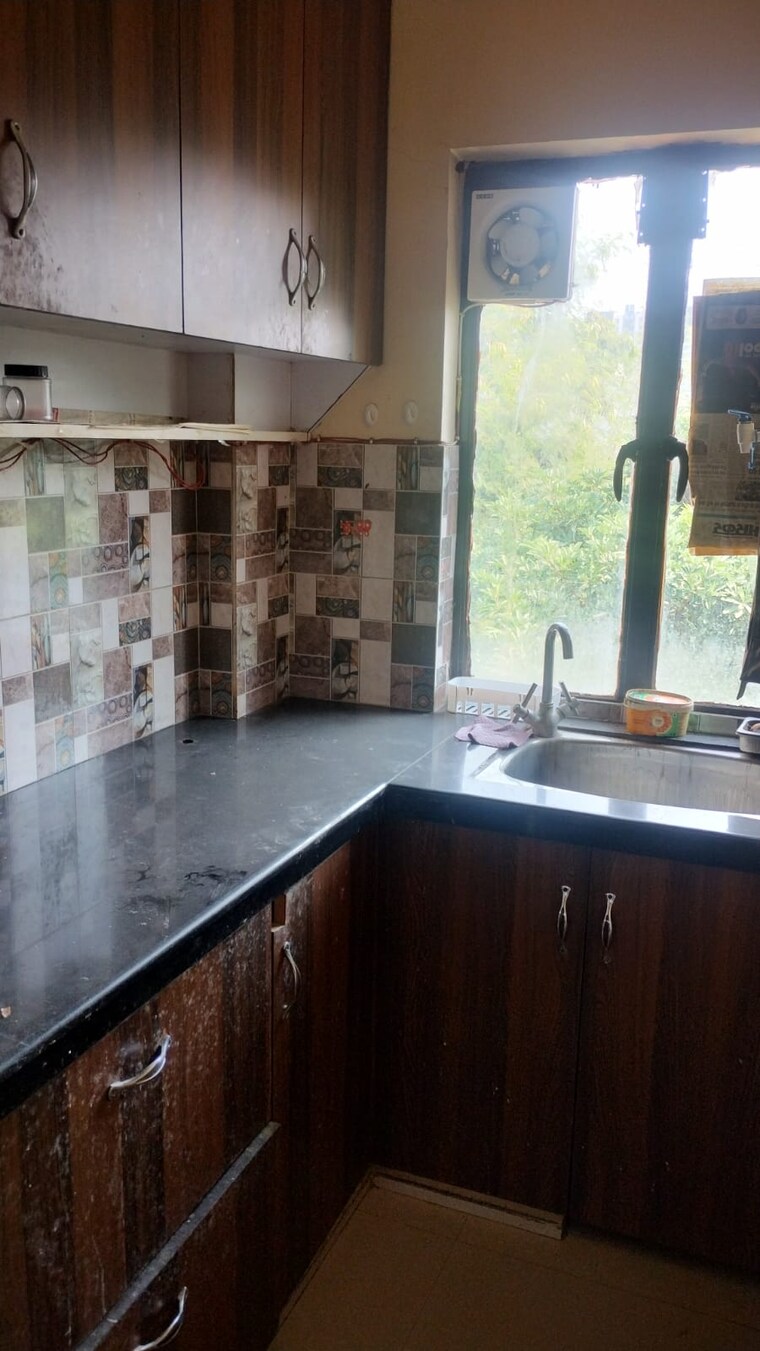 Kitchen, vipul-belmonte 1 RK 300 Sq.Ft. Apartment In Sector 53 Gurgaon 9635454