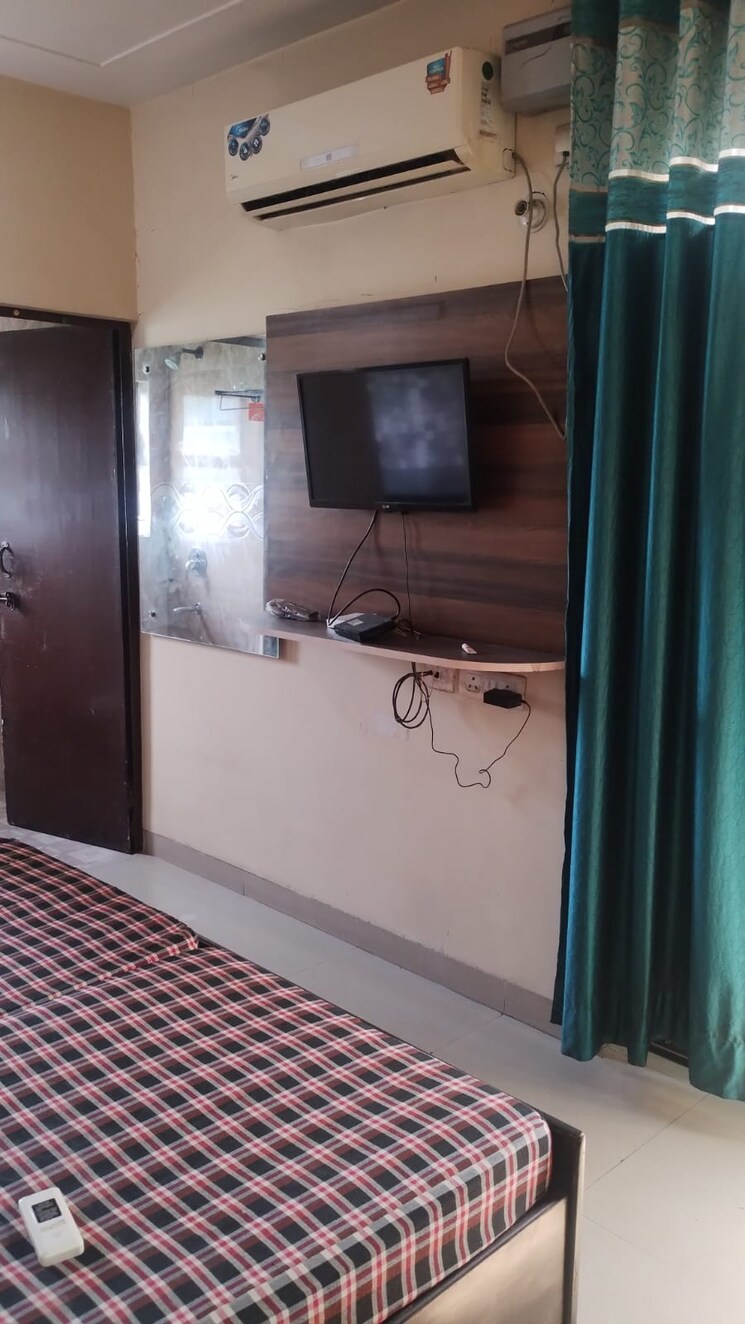 Bathroom, vipul-belmonte 1 RK 300 Sq.Ft. Apartment In Sector 53 Gurgaon 9635454